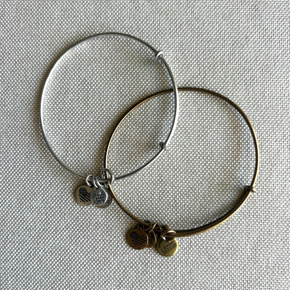 Alex and Ani Charm Bracelet Stack Set of 7 Gold & Silver - Picture 9 of 9